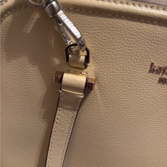 Kate Spade Patterson Drive Pebbled Emboss
Bag in Butter. With lemon coin purse - Picture 5 of 7